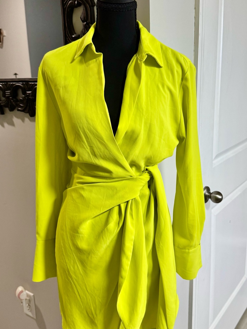 Royalty For Me Men's Shirt - Neon Yellow with Black Label